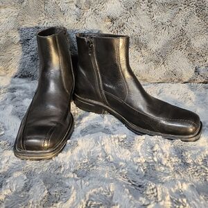 Bostonian Black Leather Men's Boots